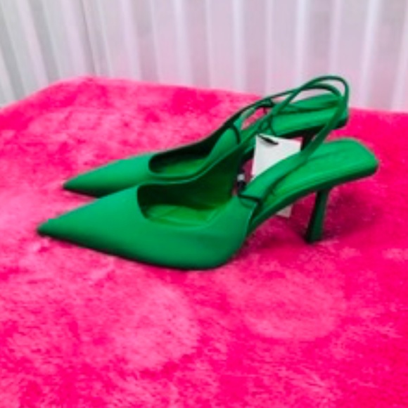 ZARA Padded Pointed toe Shoes, 40, NWT - Picture 3 of 5